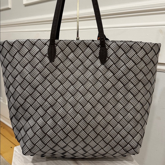 Henri Bendel Bag Large Woven Centennial Brown White Woven Stripe Market Tote - Picture 9 of 17